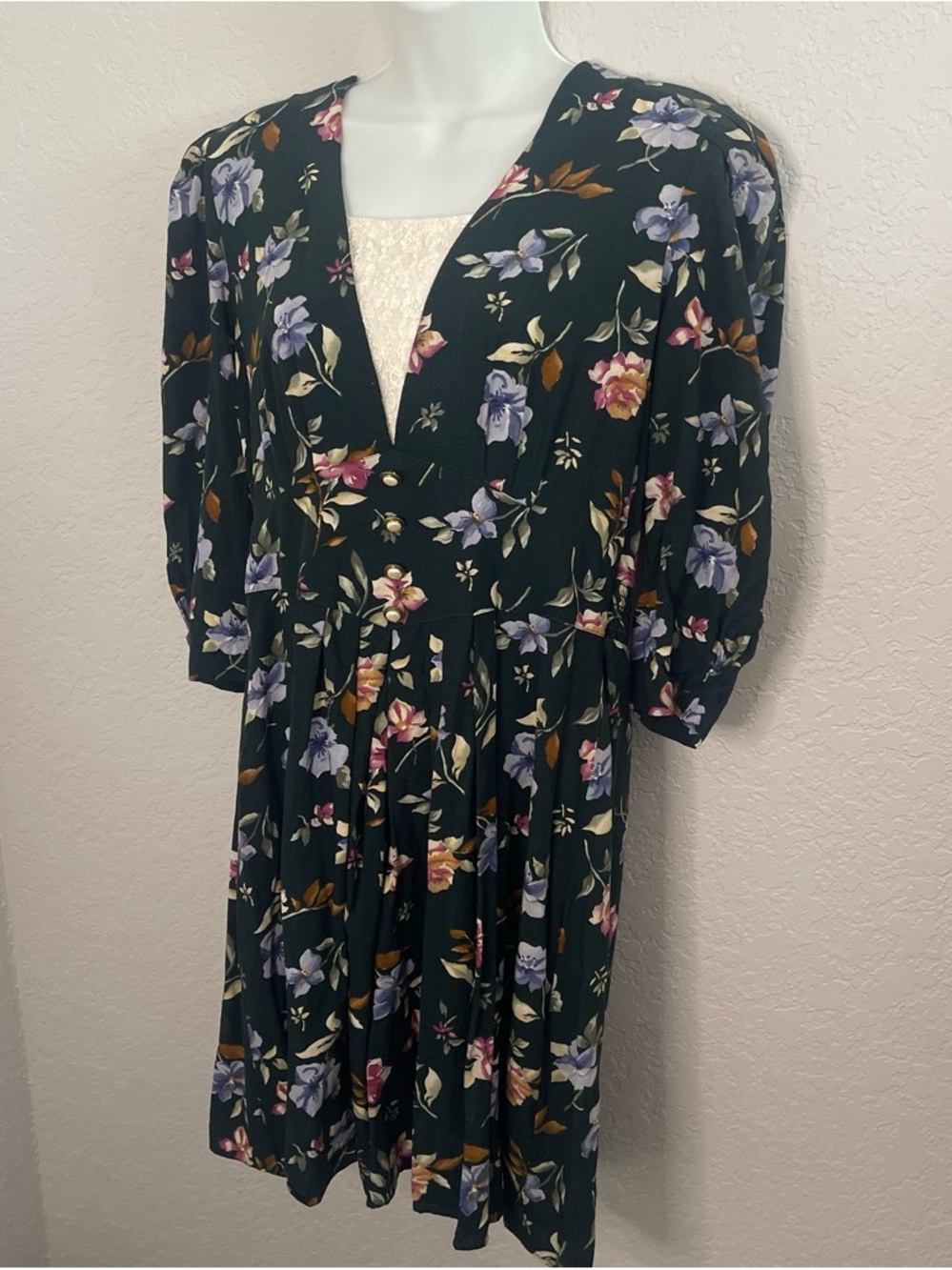 S.L. Fashions Dark Green Floral V-Neck Long Sleeve Dress